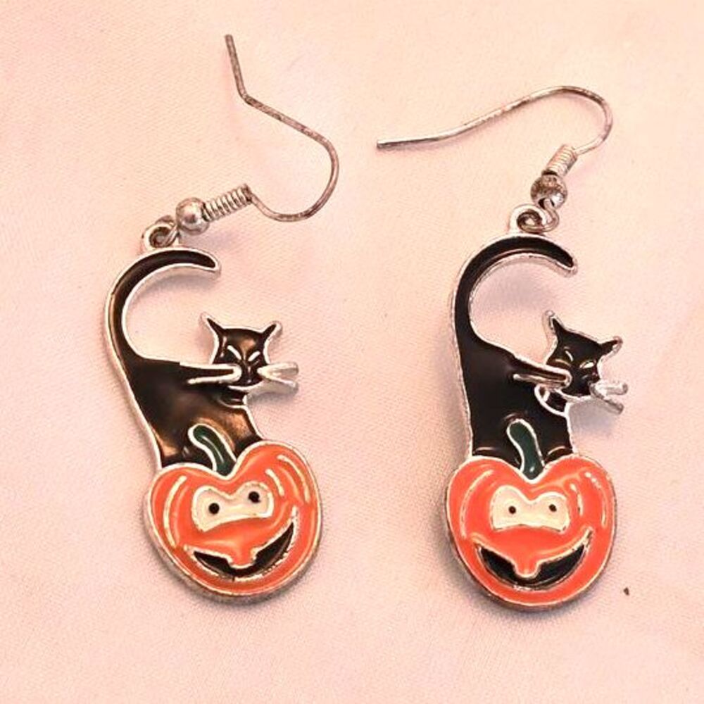 Vintage Black Cat Pumpkin Pierced Earrings Halloween Enamel Jack O Lantern